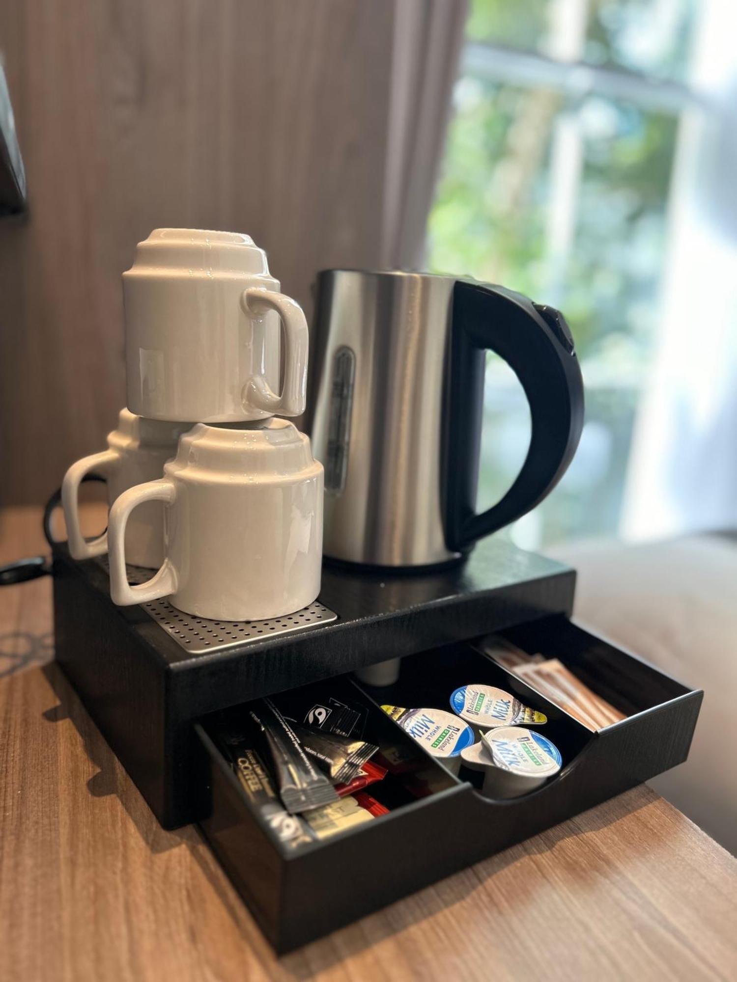 Reem Hotel Λονδίνο Εξωτερικό φωτογραφία
