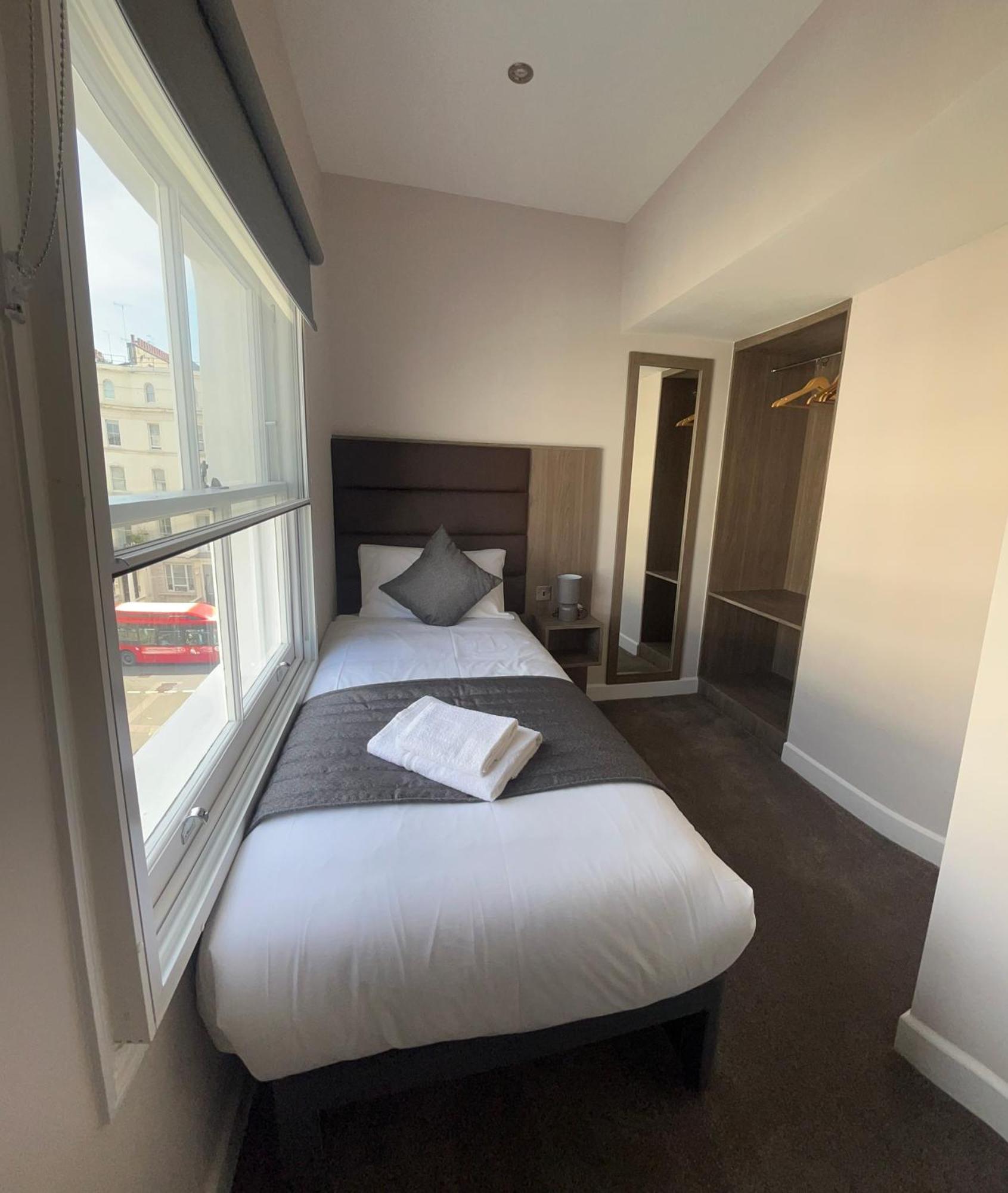 Reem Hotel Λονδίνο Εξωτερικό φωτογραφία