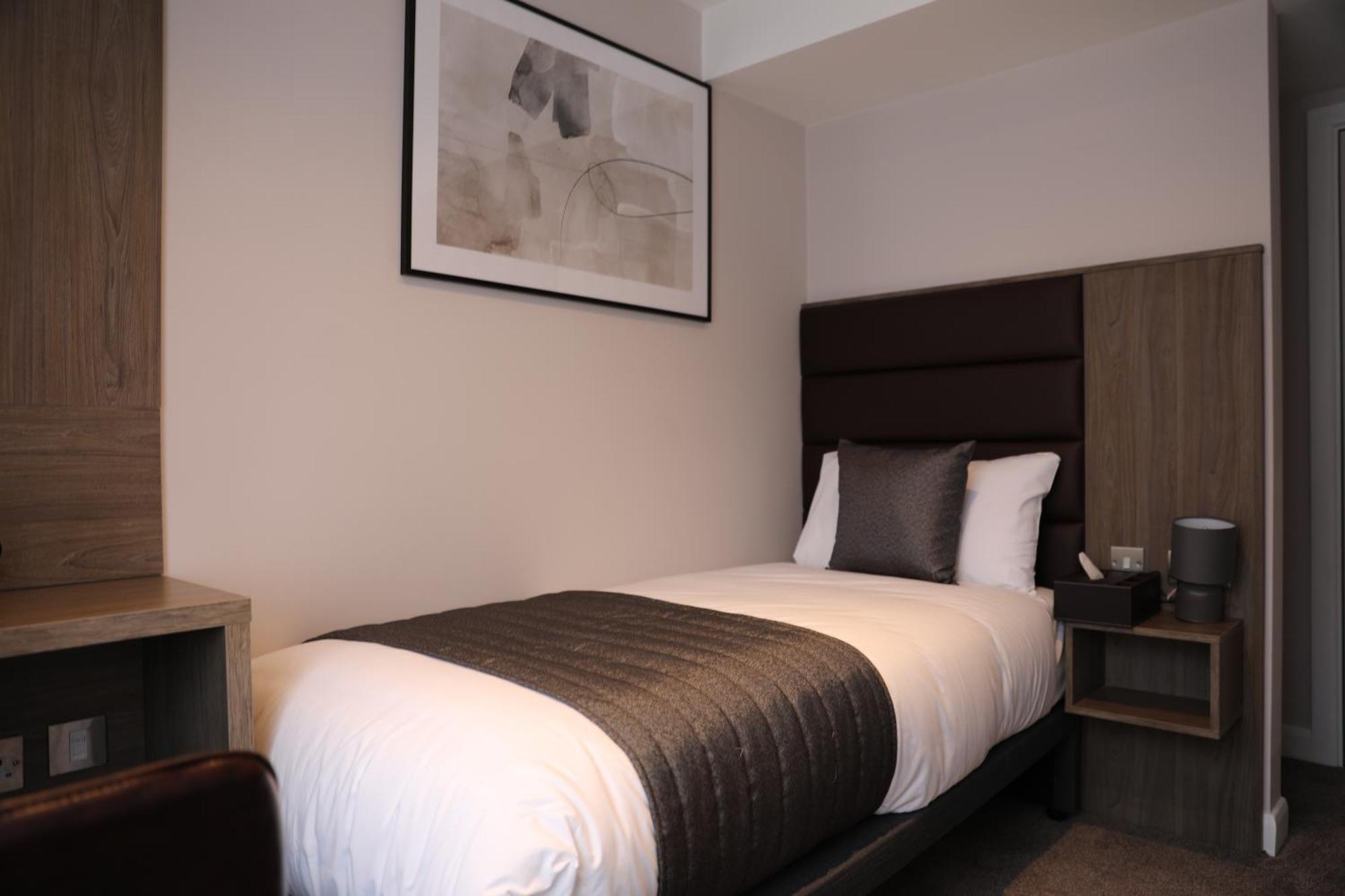 Reem Hotel Λονδίνο Εξωτερικό φωτογραφία