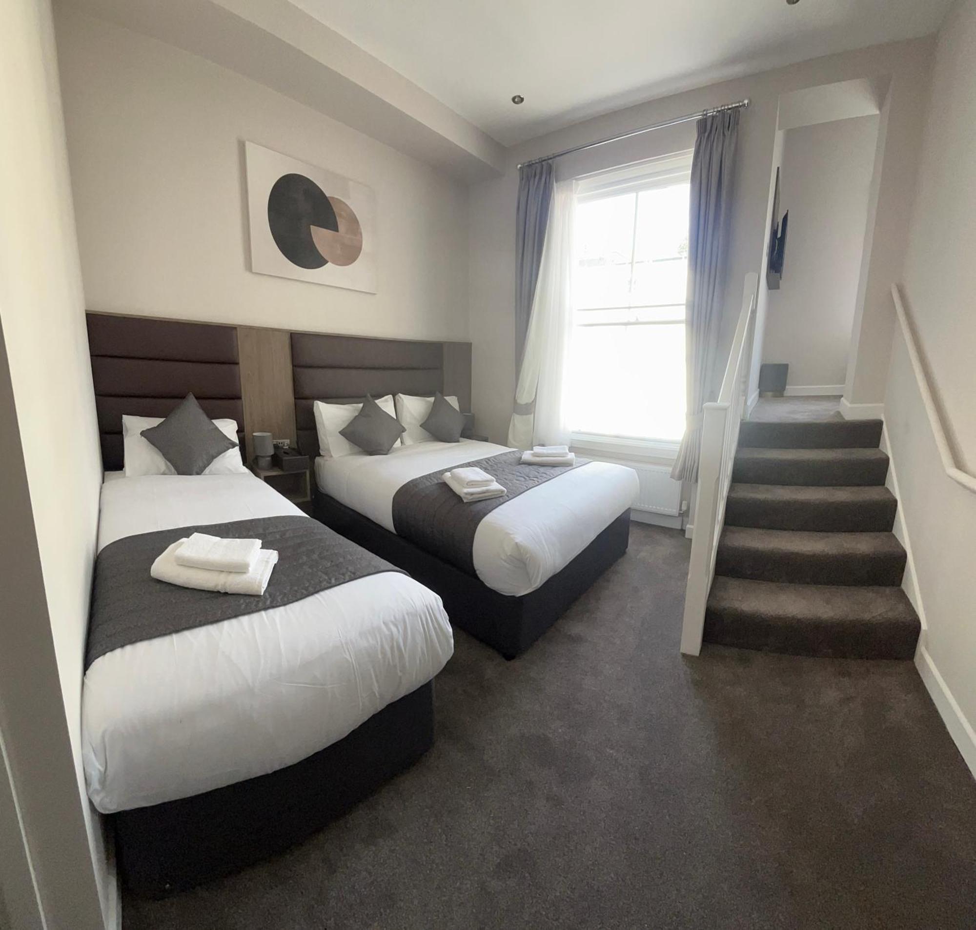 Reem Hotel Λονδίνο Εξωτερικό φωτογραφία